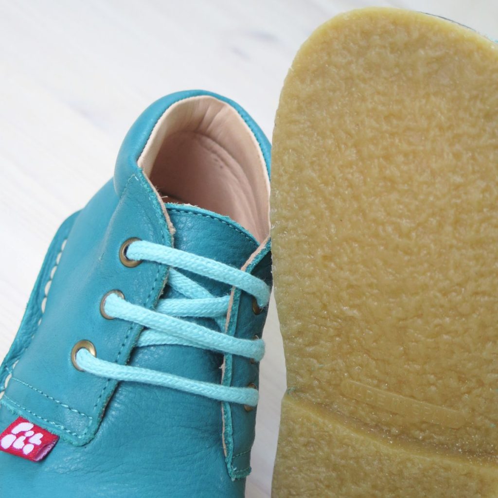 pololo-lace-up-loafer-aragon-turquoise-detail
