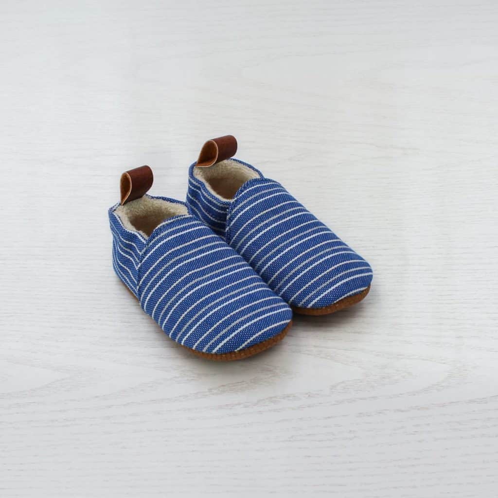 pololo-textile-slippers-sol-curled-blue-front