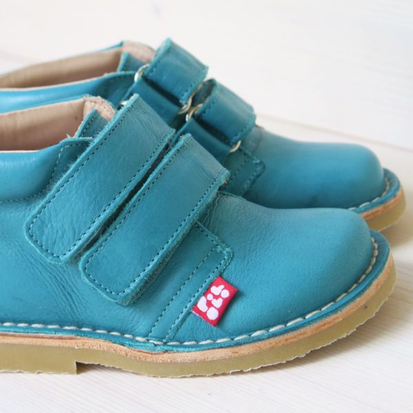 pololo-velcro-loafer-campo-turquoise-detail