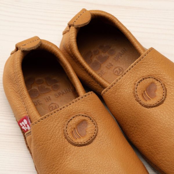pololo-leather-slippers-uni-light brown-detail-1